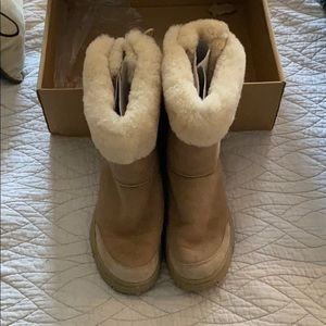 Women’s Ugg Boots Size 9